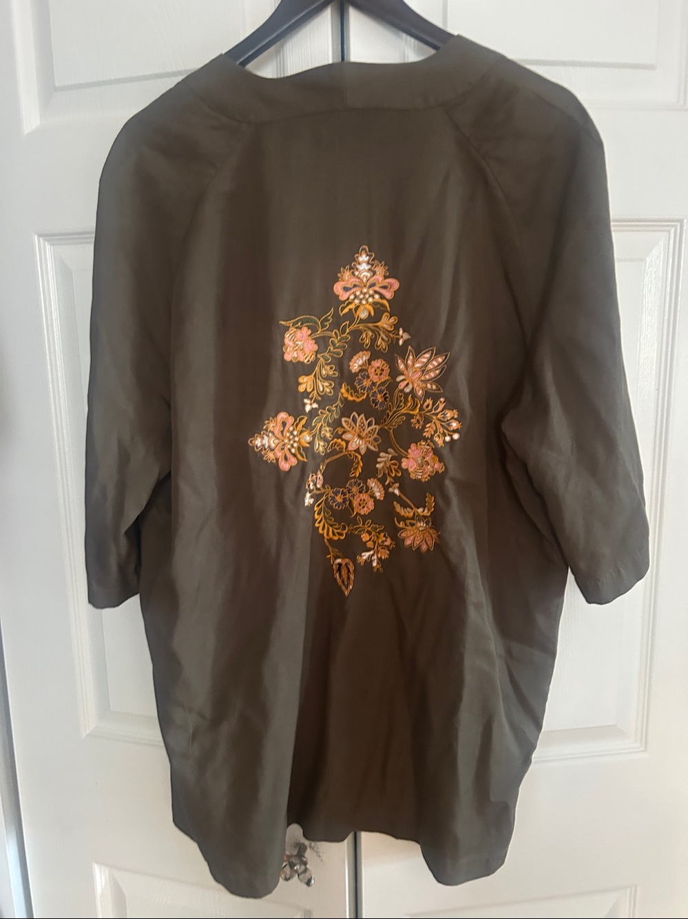 Simons khaki garden floral kimono 👘